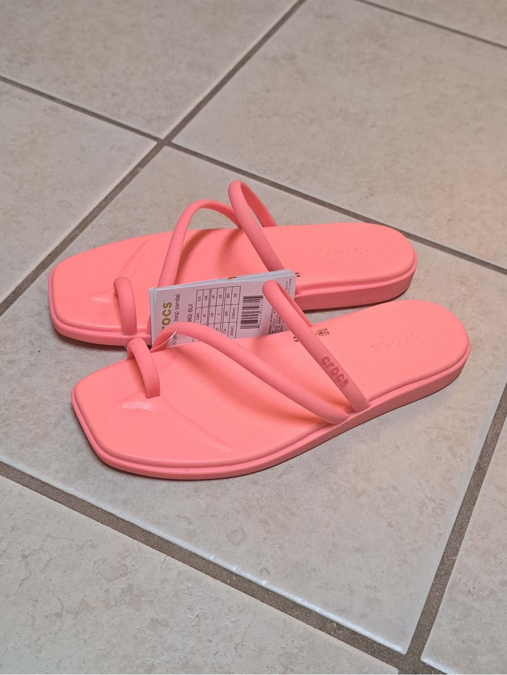 Crocs Women's Miami Toe Loop Sandals - Women's size 6